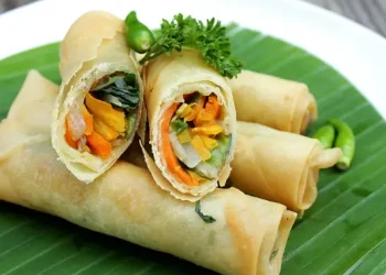 Tips dan Resep Spring Roll Renyah Sempurna untuk Camilan Saat Pesta