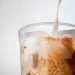 Membuat Kopi Susu Creamy dengan 3 Bahan Mudah dan Takaran Sendok di Rumah