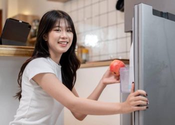 Rekomendasi Kulkas Dua Pintu untuk Menjaga Kesegaran Bahan Makanan Harian